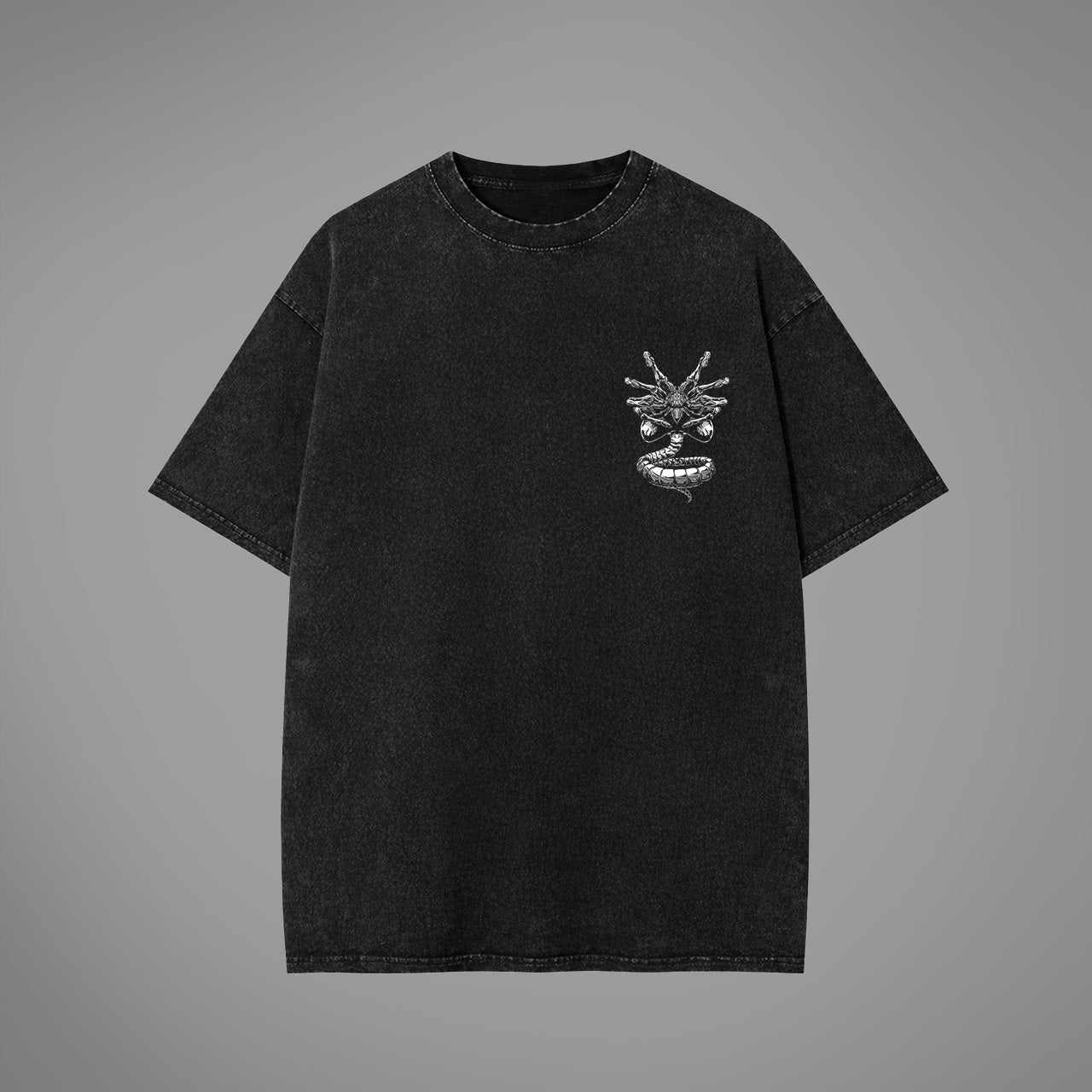 T-shirt oversize lavata con acido Send me to Hell®